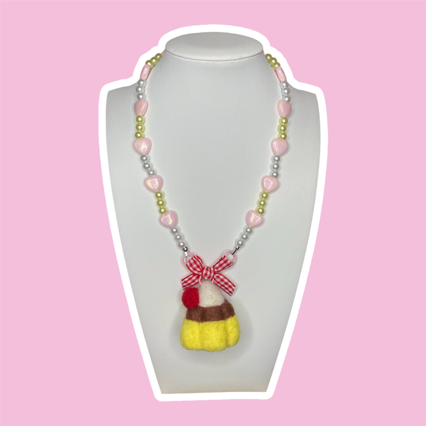 Needle Felted プリン Pudding Bead Necklace